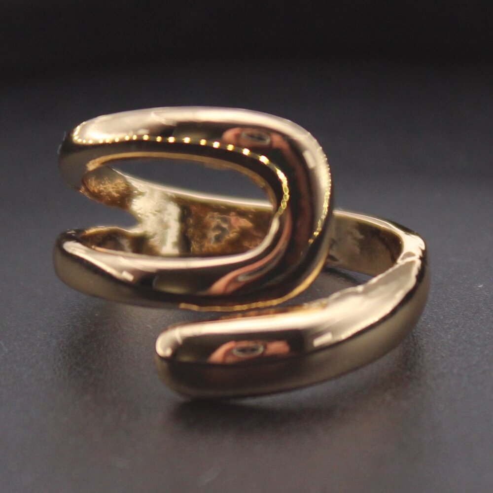 127252-US 7.5 Knuckle Gold Ring.
